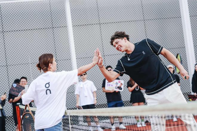 关键时刻保 关键时刻保