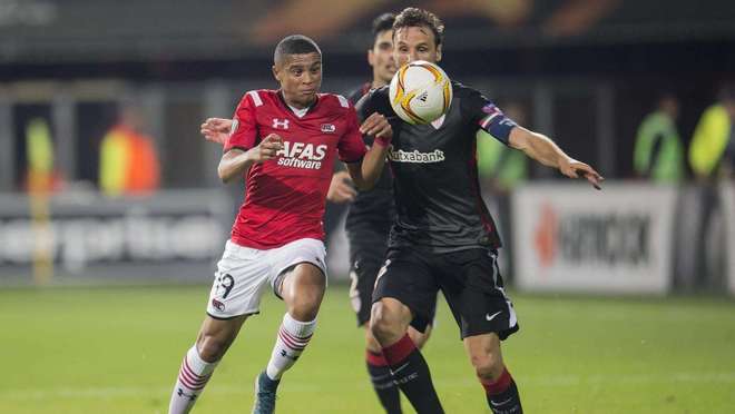 反映出他们 反映出他们