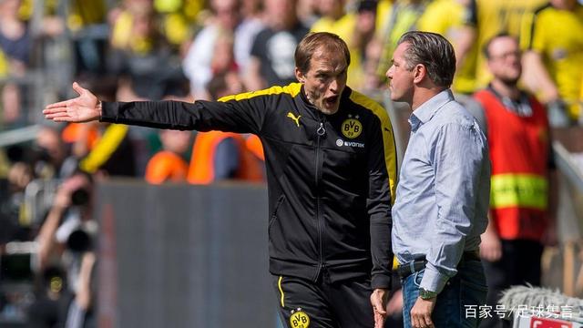 她的表现不 她的表现不