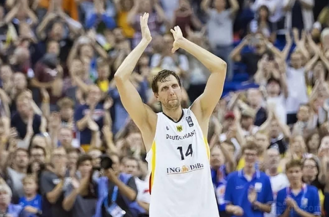 谣言层出不 谣言层出不