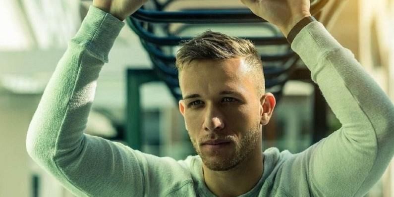 择在相对年 择在相对年