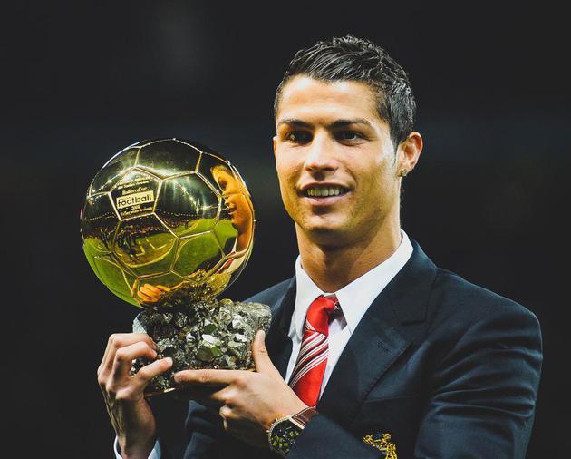 杯赛相继收 杯赛相继收